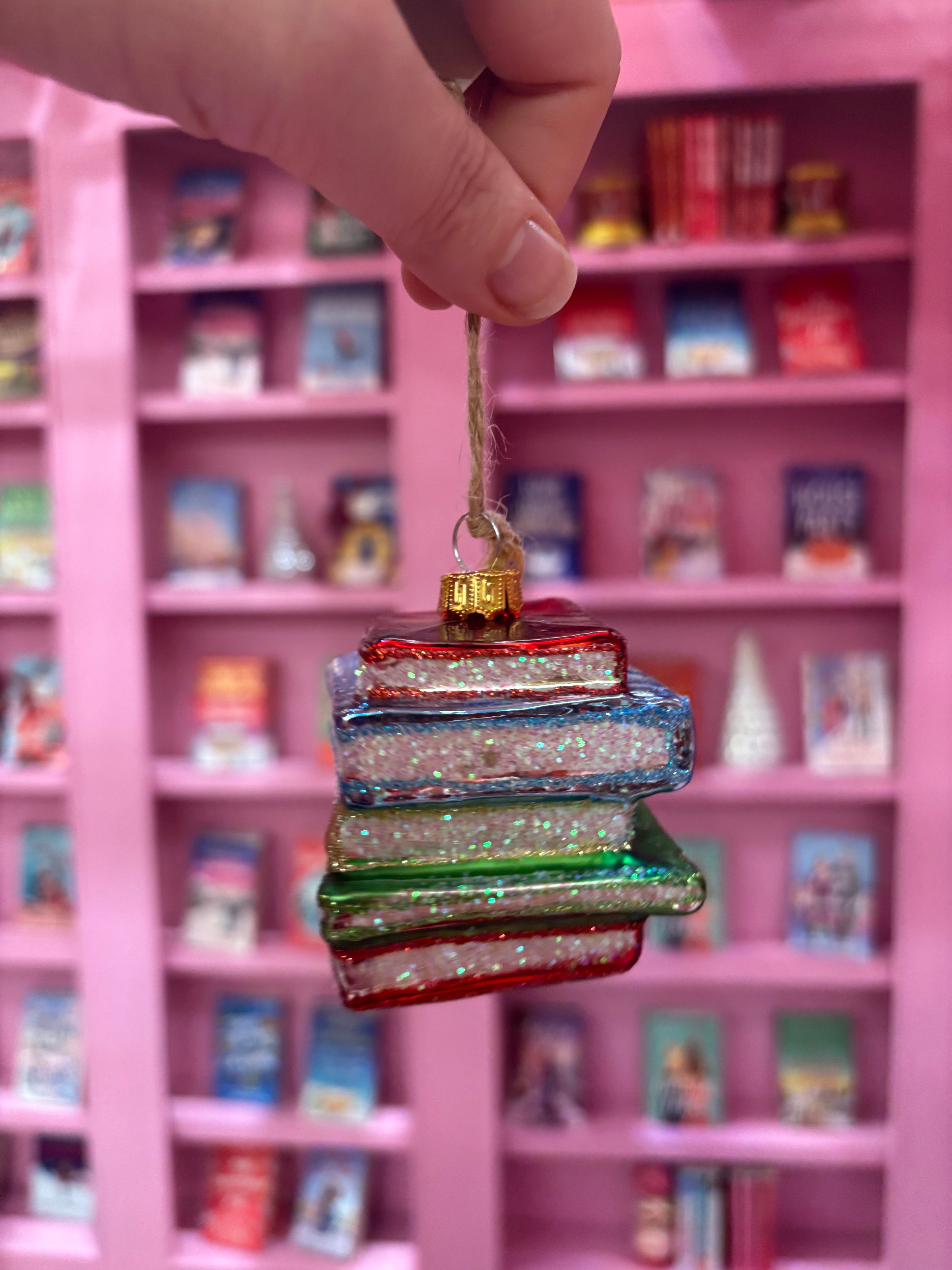 📚 Book Stack Bauble