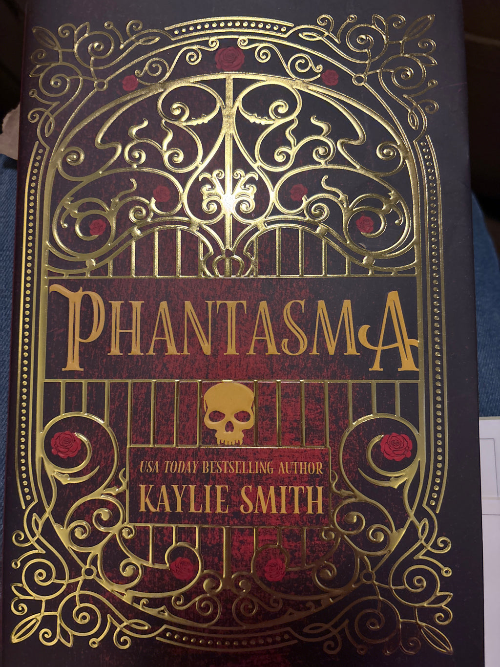 Phantasma : A dark fantasy romance