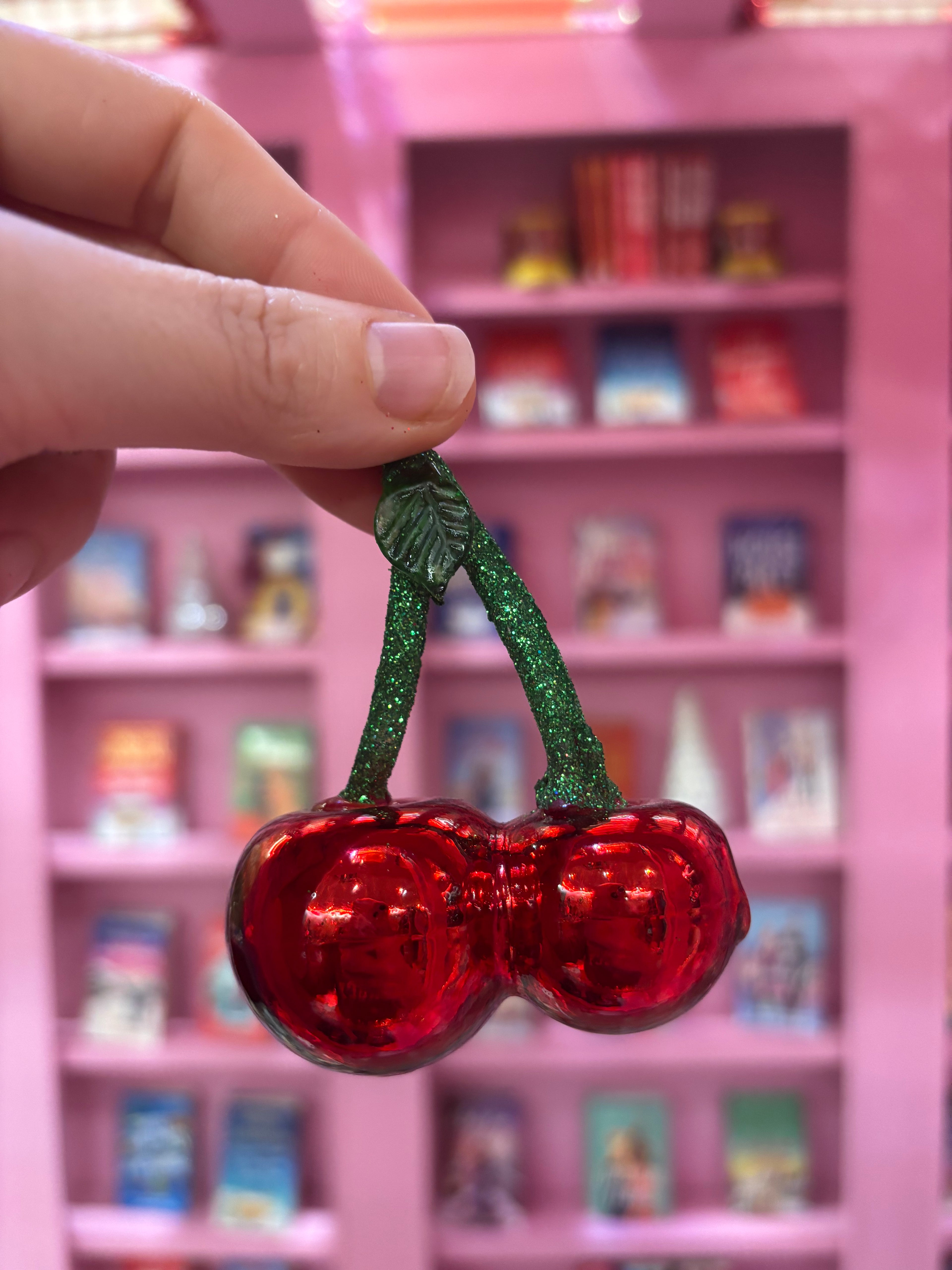 🍒 Cherries Bauble