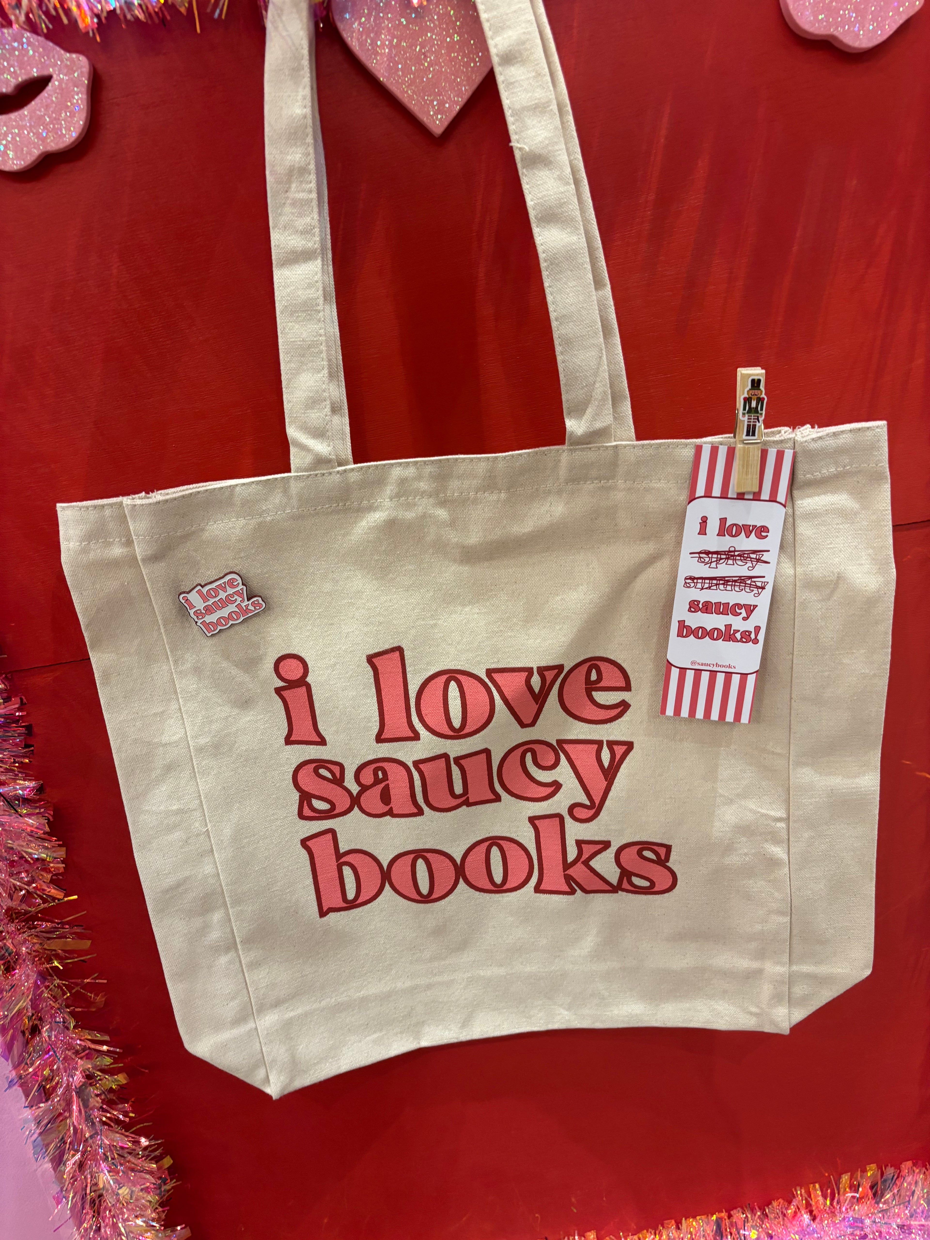 💘 The “I Love Saucy Books Tote” Box