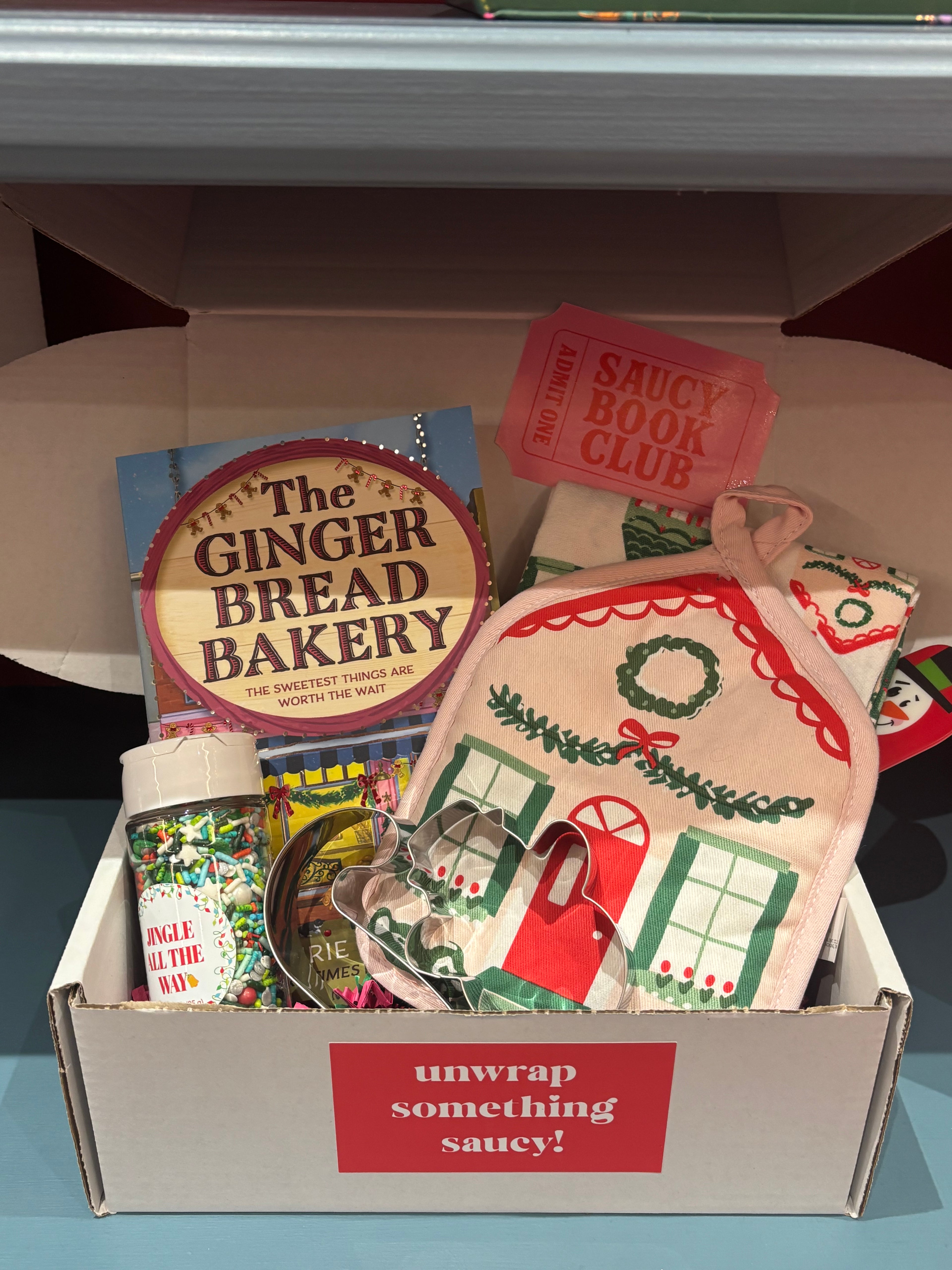 🍪 The Gingerbread Bakery Box